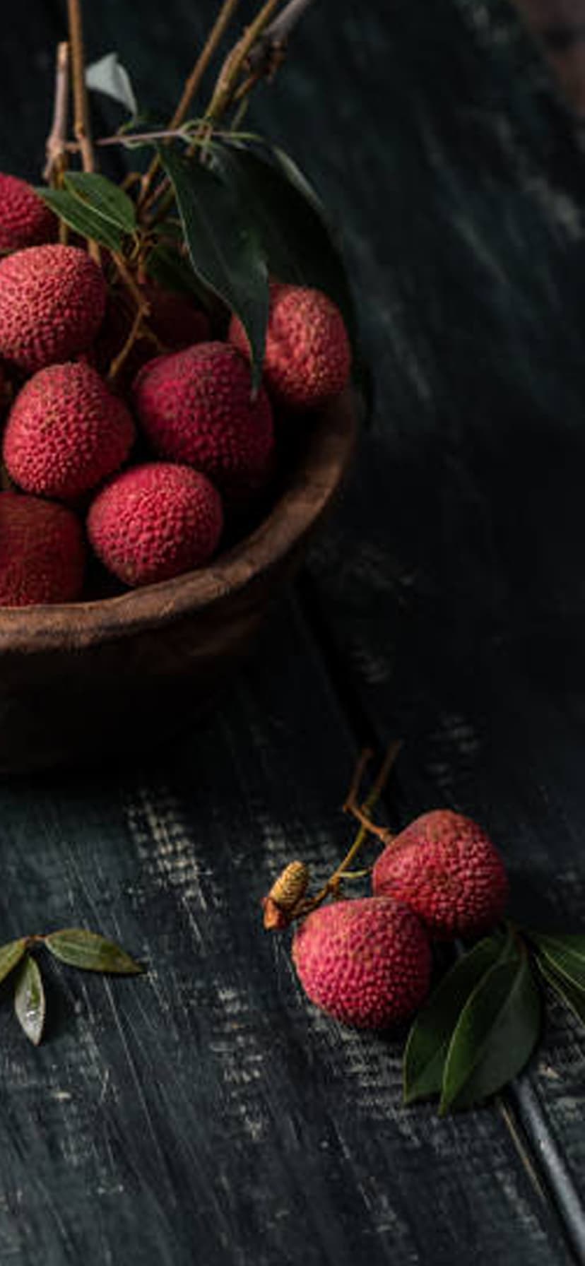 LYCHEE 100%background image